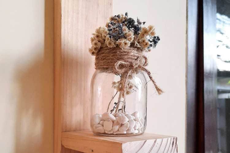 100+ Inexpensive Hobbies for Retirees That Are So Much Fun